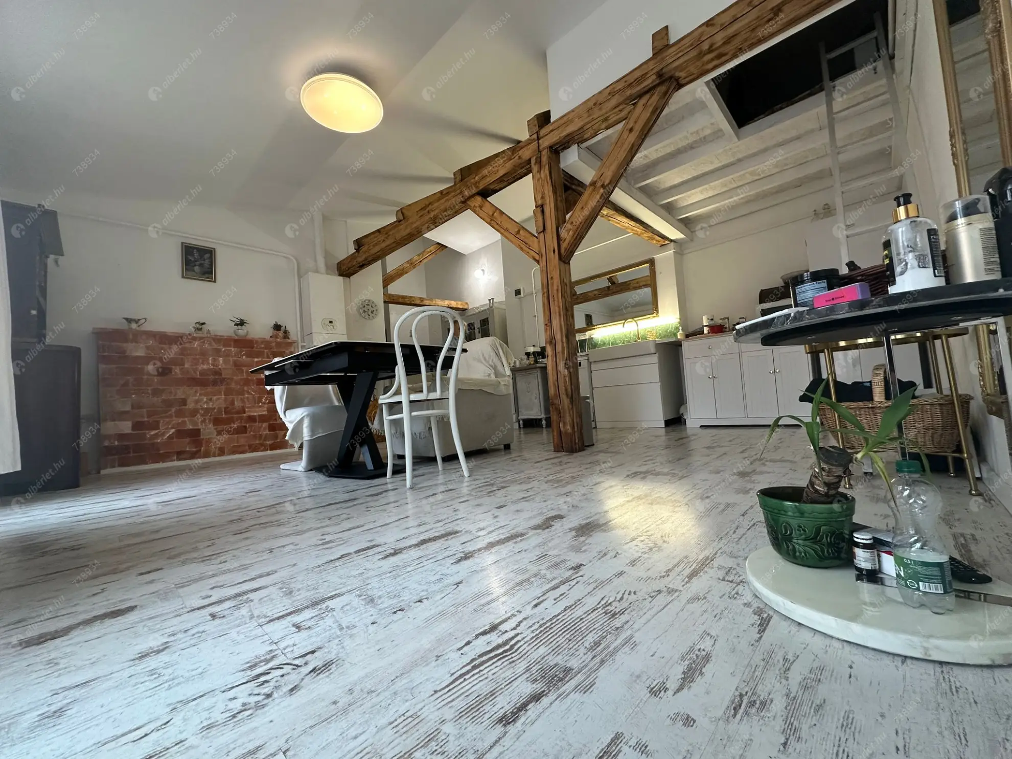 Kiadó albérlet 300000 Ft/hó áron: Budapest, VI. kerület  Dessewffy utca. Mérete: 80 nm, 2 szobás | Alberlet.hu - 6598899