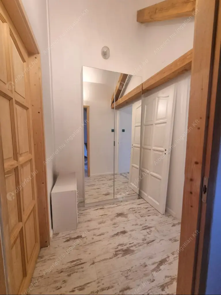 Kiadó albérlet 280000 Ft/hó áron: Budapest, VI. kerület  Dessewffy utca. Mérete: 80 nm, 3 szobás | Alberlet.hu - 6603201