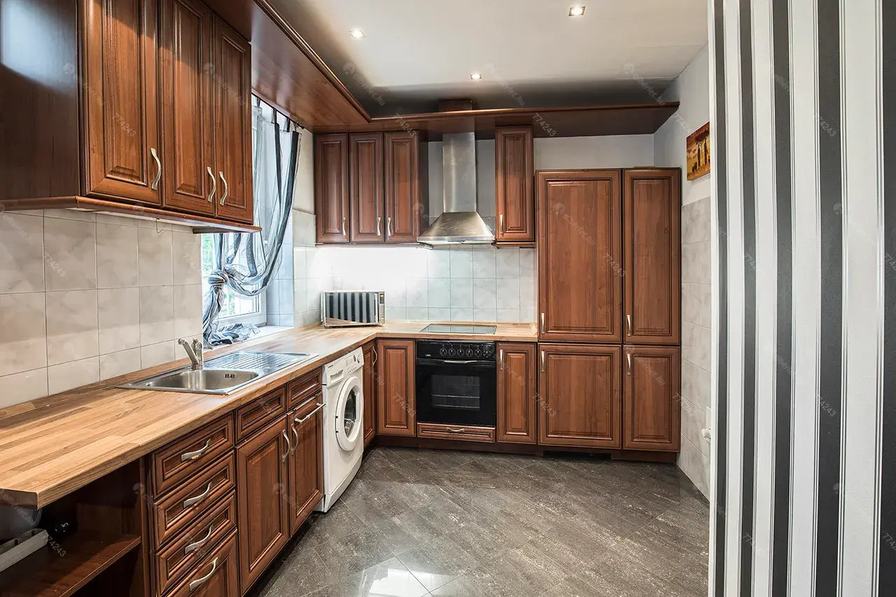 Kiadó albérlet 490000 Ft/hó áron: Budapest, VI. kerület  Dózsa György út. Mérete: 110 nm, 3 szobás | Alberlet.hu - 6645924