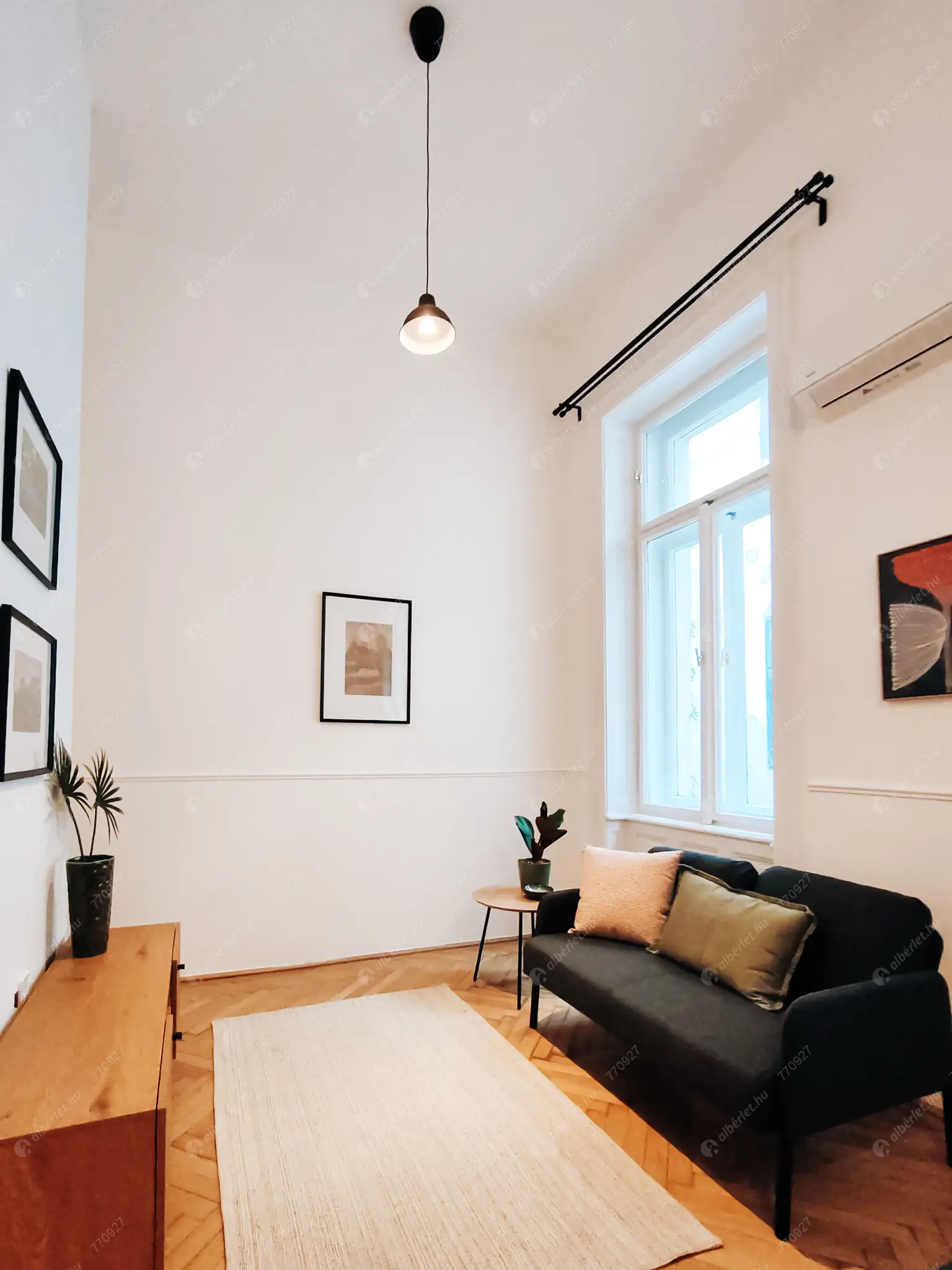 Kiadó albérlet 230000 Ft/hó áron: Budapest, VI. kerület   Eötvös utca . Mérete: 41 nm, 1 szobás | Alberlet.hu - 6581069