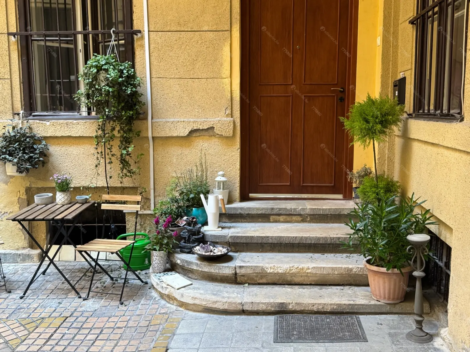 Kiadó albérlet 560000 Ft/hó áron: Budapest, VI. kerület  Eötvös utca. Mérete: 165 nm, 5 szobás | Alberlet.hu - 6675827