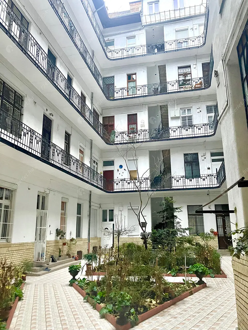 Kiadó albérlet 230000 Ft/hó áron: Budapest, VI. kerület  Eötvös utca. Mérete: 30 nm, 1 szobás | Alberlet.hu - 6609983