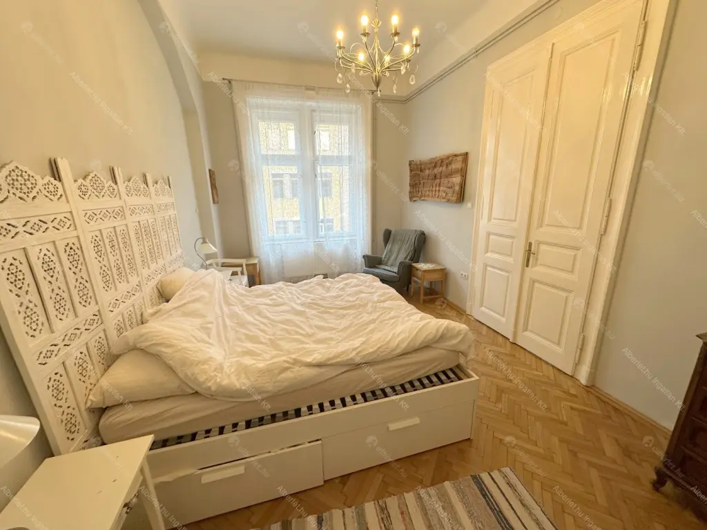 Kiadó albérlet 274000 Ft/hó áron: Budapest, VI. kerület  Eötvös utca. Mérete: 78 nm, 2 szobás | Alberlet.hu - 6664258