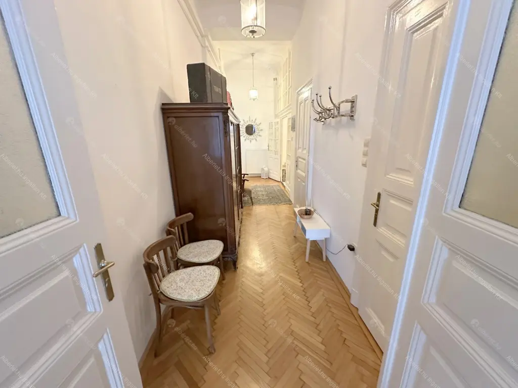 Kiadó albérlet 273000 Ft/hó áron: Budapest, VI. kerület  Eötvös utca. Mérete: 78 nm, 2 szobás | Alberlet.hu - 6682439