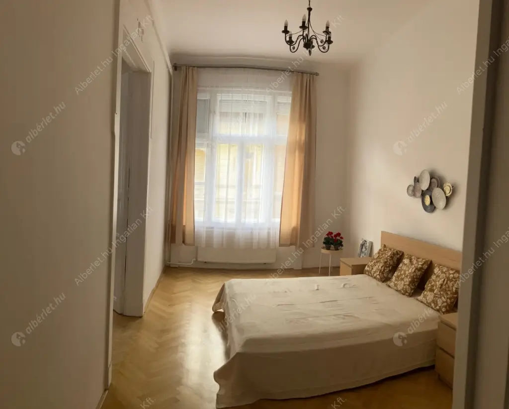 Kiadó albérlet 450000 Ft/hó áron: Budapest, VI. kerület  Eötvös utca. Mérete: 83 nm, 2 szobás | Alberlet.hu - 6581616