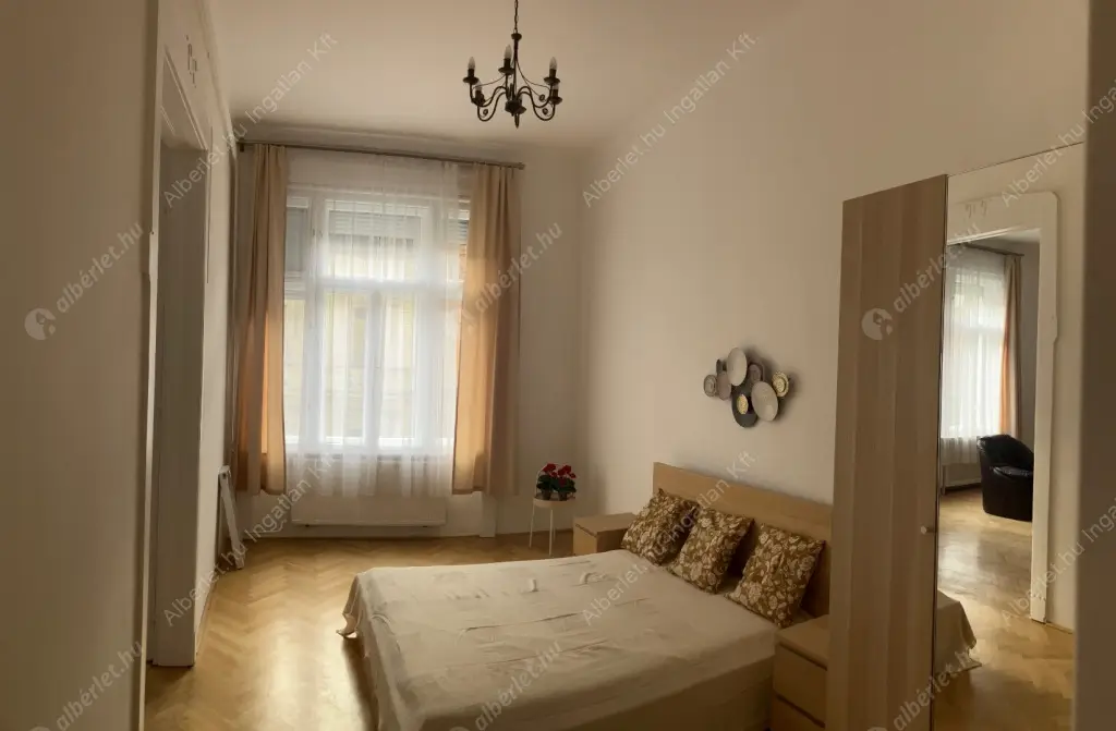 Kiadó albérlet 450000 Ft/hó áron: Budapest, VI. kerület  Eötvös utca. Mérete: 83 nm, 2 szobás | Alberlet.hu - 6581618