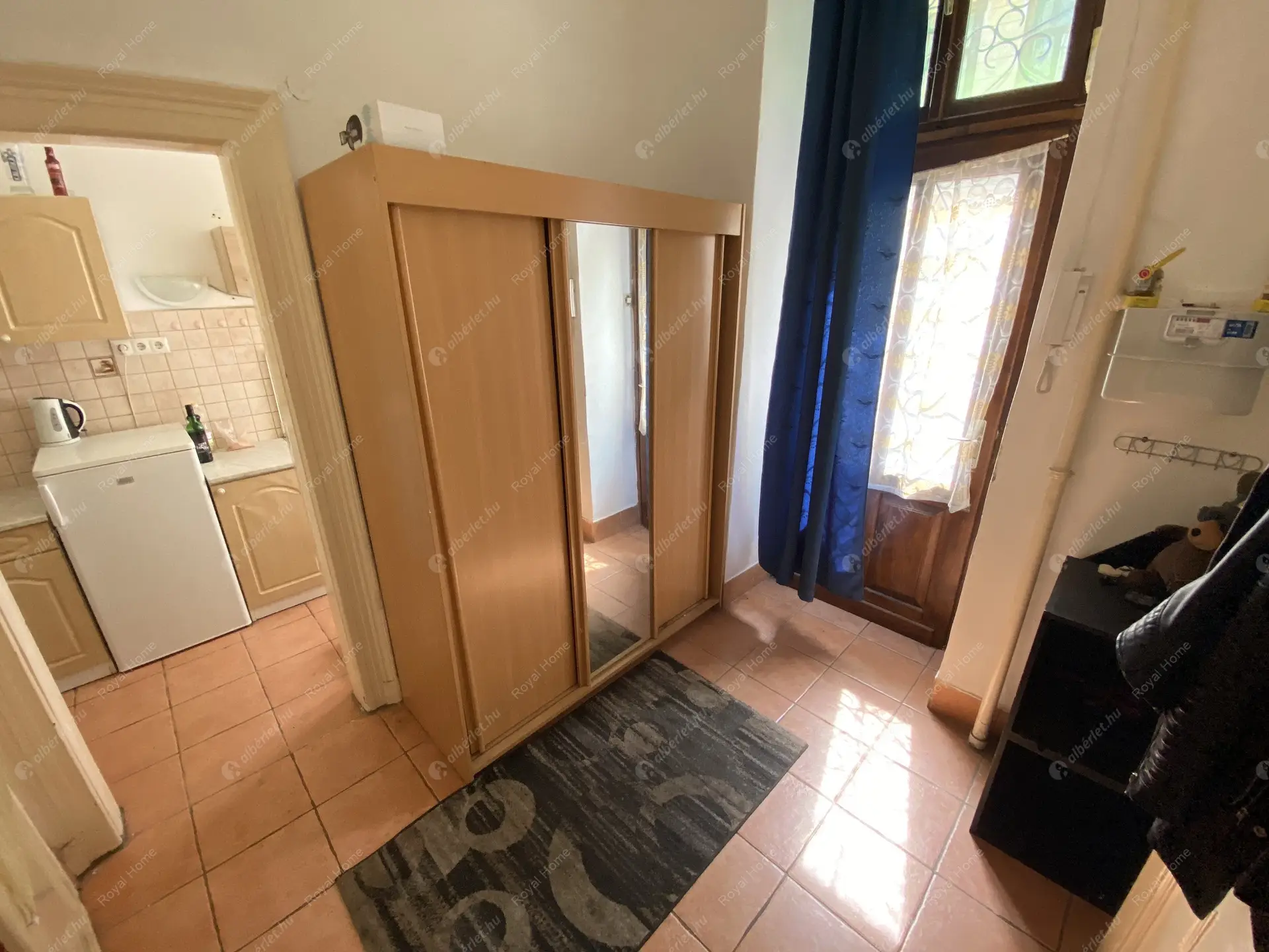 Kiadó albérlet 180000 Ft/hó áron: Budapest, VI. kerület  Felső erdősor. Mérete: 35 nm, 1 szobás | Alberlet.hu - 6022848