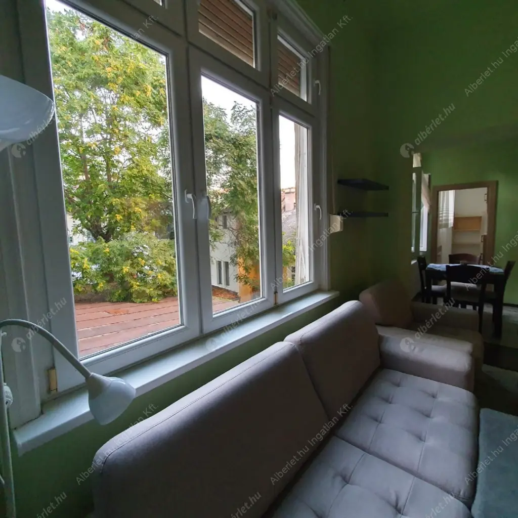 Kiadó albérlet 230000 Ft/hó áron: Budapest, VI. kerület  Felső erdősor utca. Mérete: 46 nm, 1 szobás | Alberlet.hu - 6570544