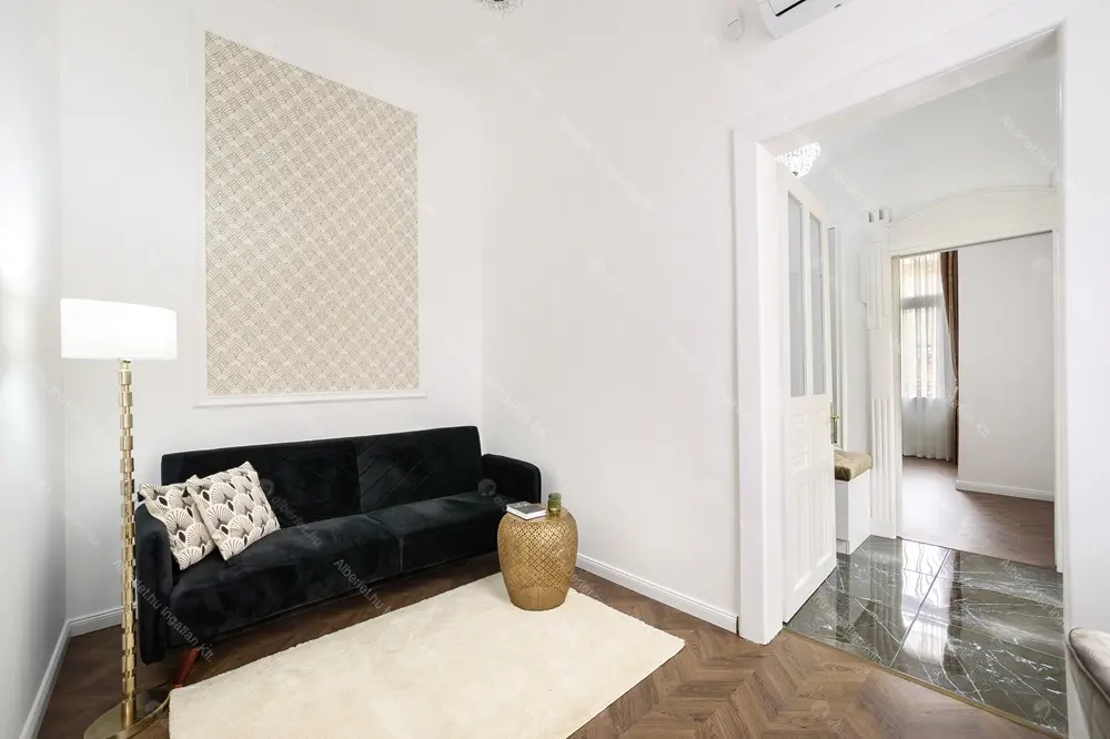 Kiadó albérlet 748000 Ft/hó áron: Budapest, VI. kerület  Hajós utca. Mérete: 120 nm, 4 szobás | Alberlet.hu - 6704288