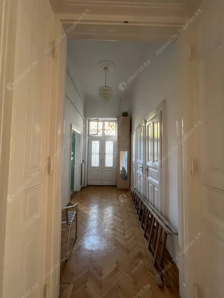 Kiadó albérlet 650000 Ft/hó áron: Budapest, VI. kerület  Hajós utca. Mérete: 150 nm, 3 szobás | Alberlet.hu - 6586814