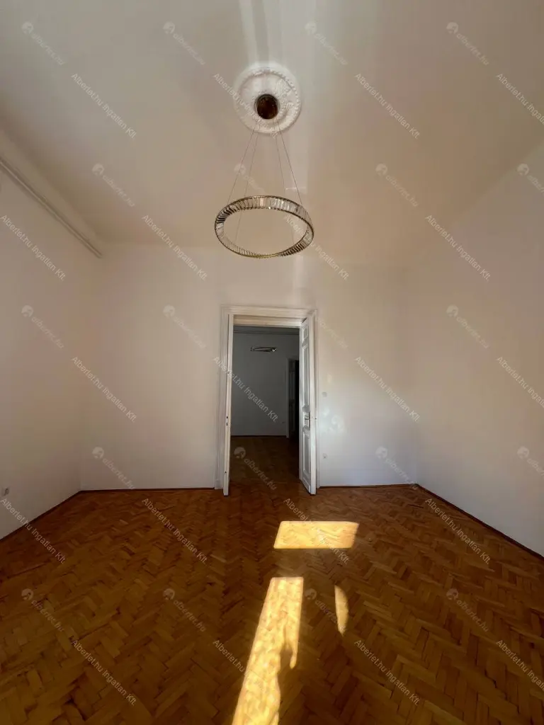 Kiadó albérlet 700000 Ft/hó áron: Budapest, VI. kerület  Hajós utca. Mérete: 150 nm, 3 szobás | Alberlet.hu - 6688500