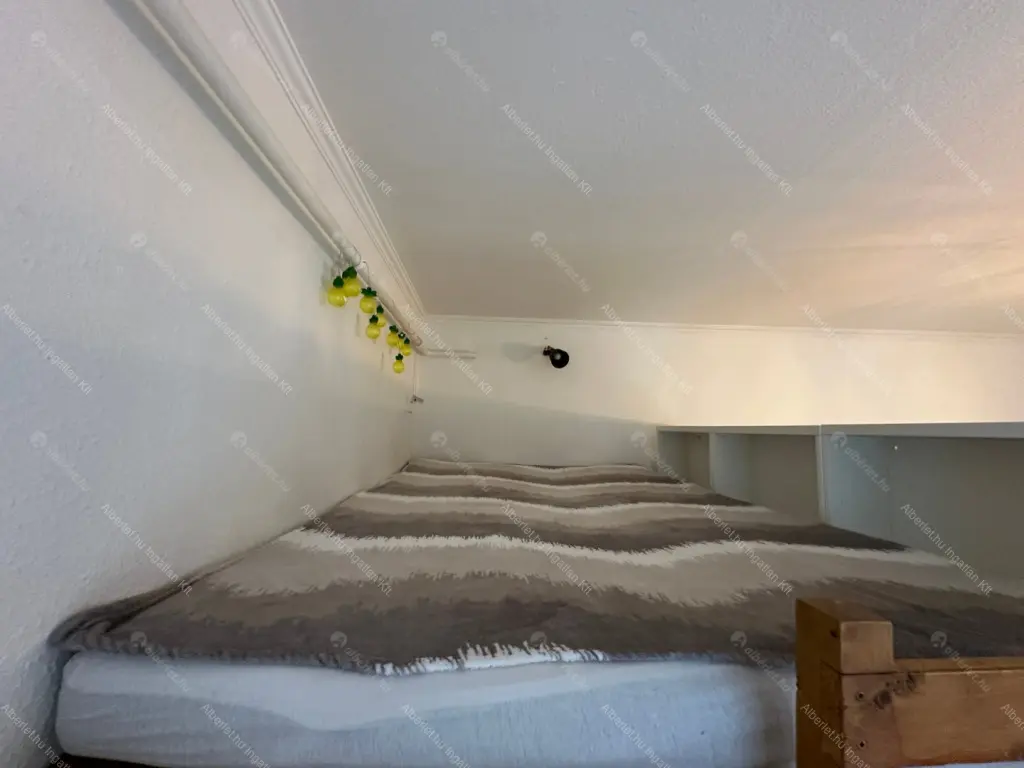 Kiadó albérlet 180000 Ft/hó áron: Budapest, VI. kerület  Hajós utca. Mérete: 25 nm, 1 szobás | Alberlet.hu - 6699205