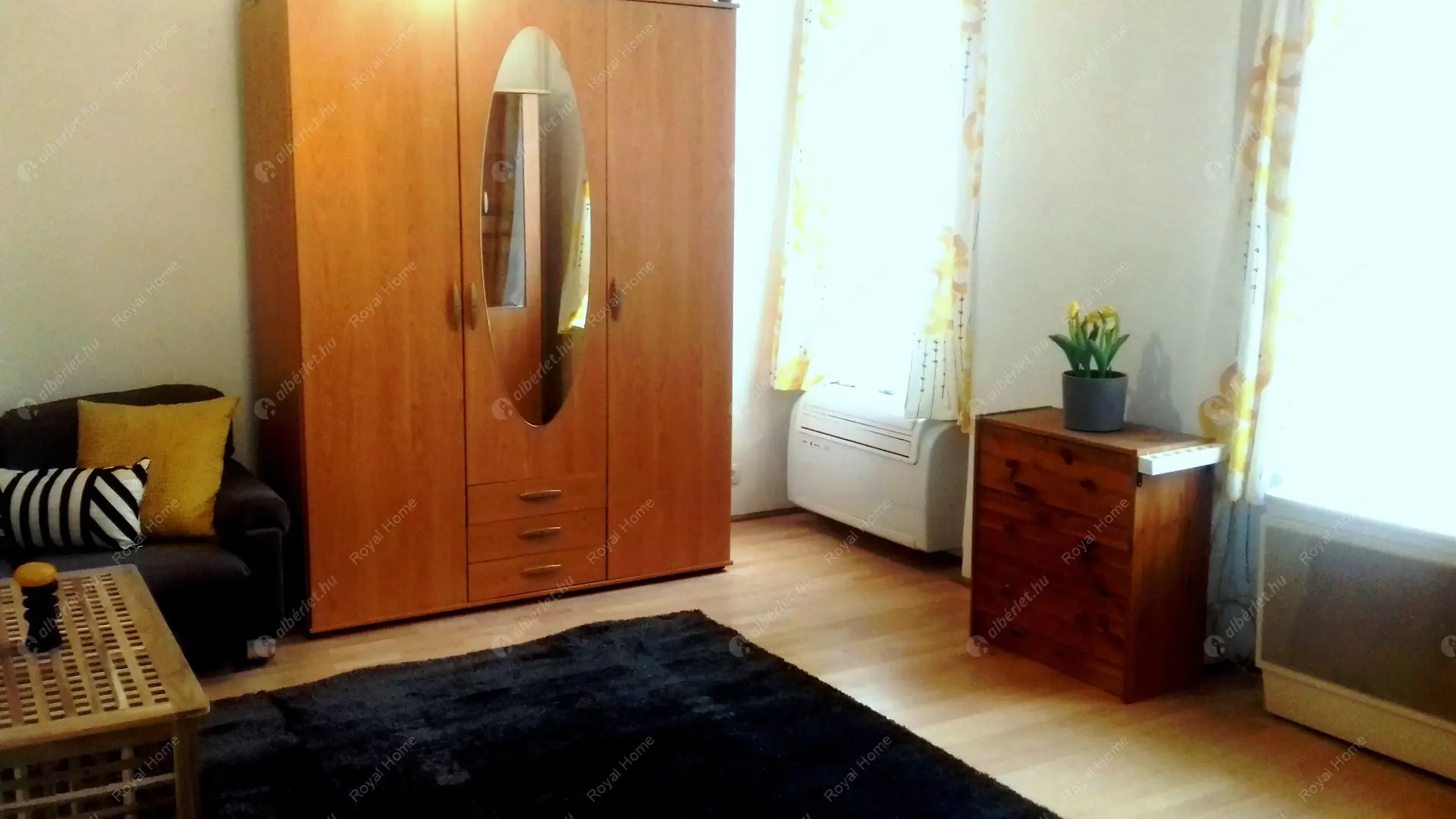 Kiadó albérlet 230000 Ft/hó áron: Budapest, VI. kerület  Hajós utca. Mérete: 35 nm, 1 szobás | Alberlet.hu - 6525557