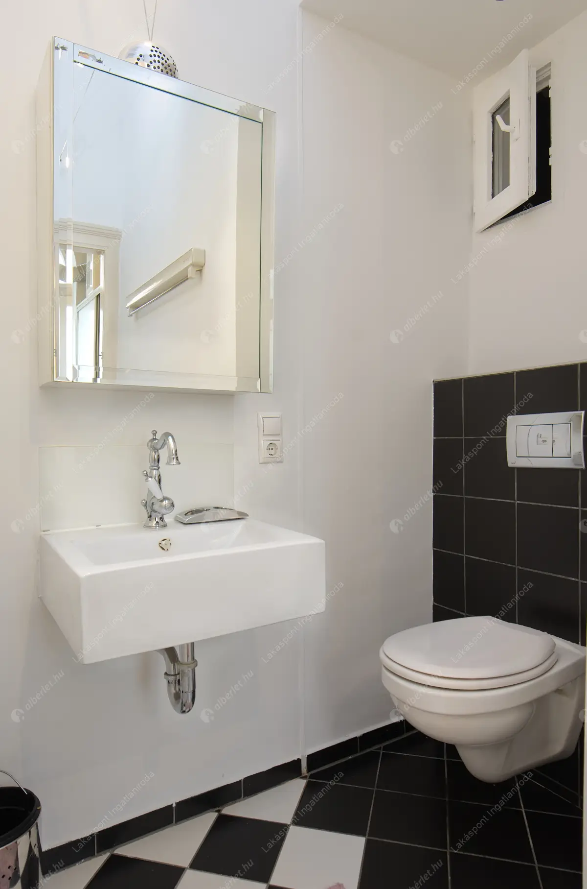 Kiadó albérlet 260000 Ft/hó áron: Budapest, VI. kerület  Hajós utca. Mérete: 40 nm, 2 szobás | Alberlet.hu - 6592024