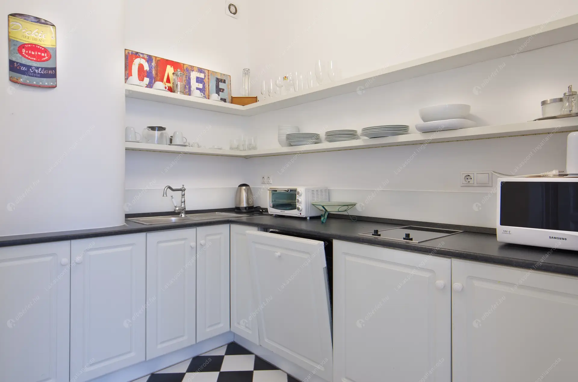 Kiadó albérlet 260000 Ft/hó áron: Budapest, VI. kerület  Hajós utca. Mérete: 41 nm, 2 szobás | Alberlet.hu - 6602446