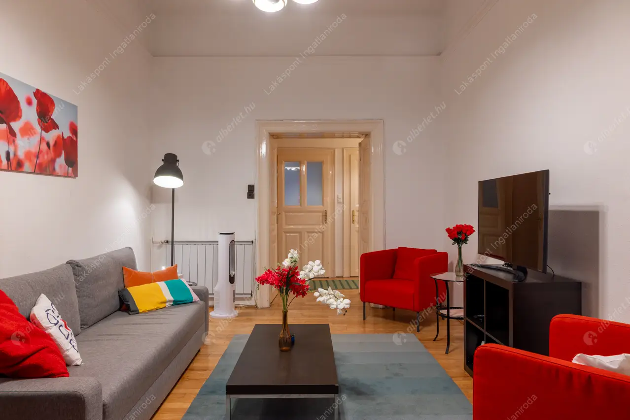 Kiadó albérlet 306000 Ft/hó áron: Budapest, VI. kerület  Hajós utca. Mérete: 54 nm, 2 szobás | Alberlet.hu - 6599714