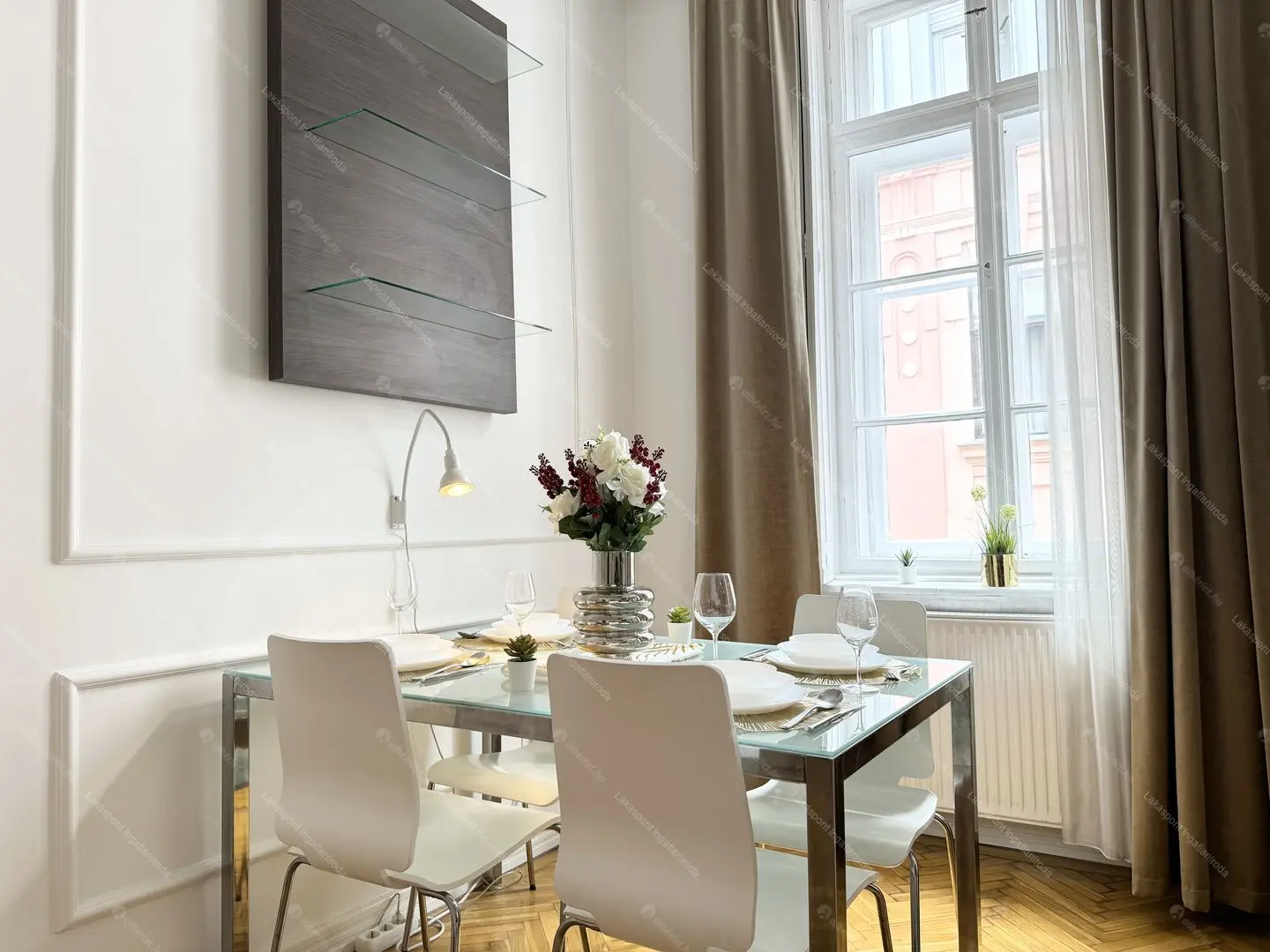 Kiadó albérlet 300000 Ft/hó áron: Budapest, VI. kerület  Hajós utca. Mérete: 54 nm, 2 szobás | Alberlet.hu - 6684916