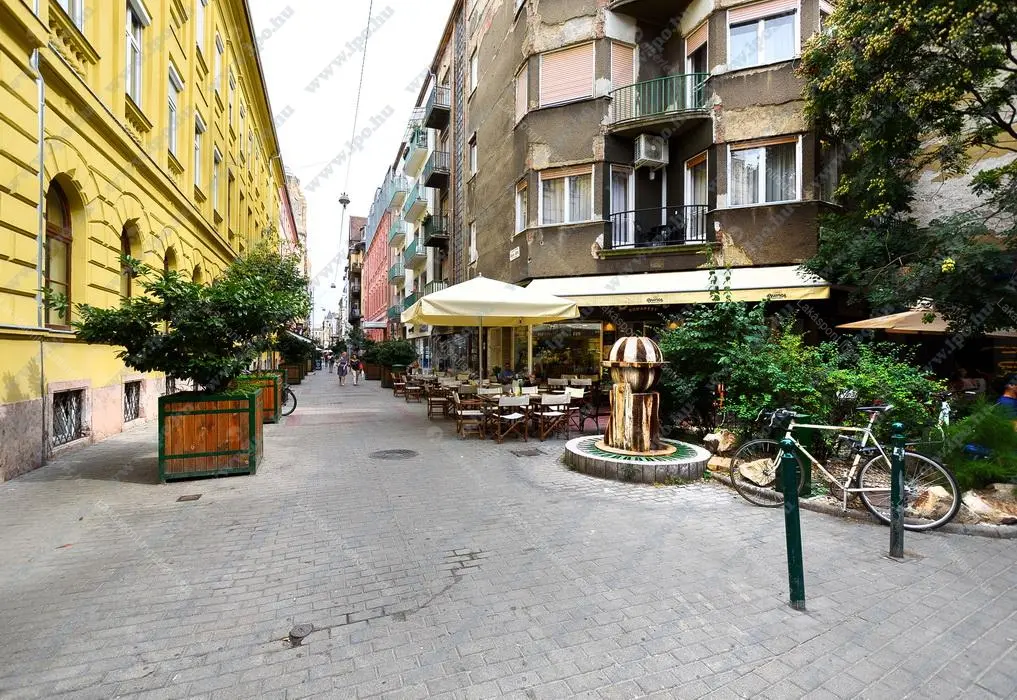 Kiadó albérlet 170000 Ft/hó áron: Budapest, VI. kerület  Hajós utca. Mérete: 65 nm, 2 szobás | Alberlet.hu - 6694641