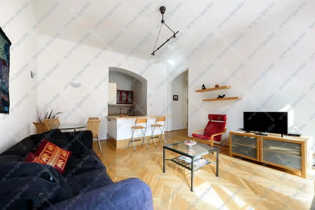 Kiadó albérlet 170000 Ft/hó áron: Budapest, VI. kerület  Hajós utca. Mérete: 65 nm, 2 szobás | Alberlet.hu - 6694643