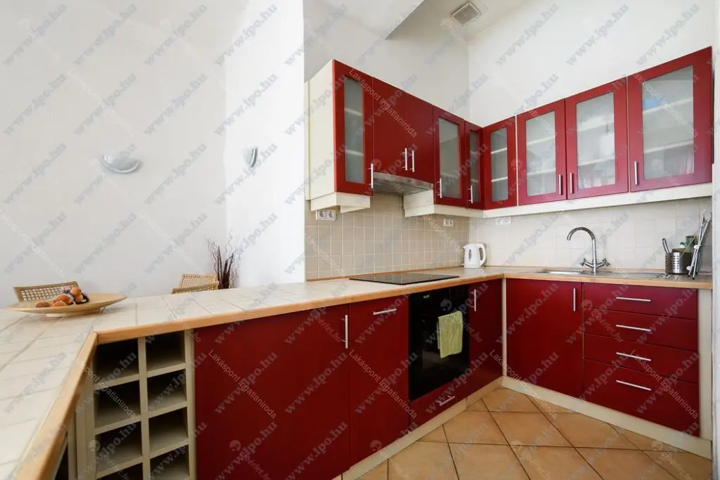 Kiadó albérlet 170000 Ft/hó áron: Budapest, VI. kerület  Hajós utca. Mérete: 65 nm, 2 szobás | Alberlet.hu - 6694645