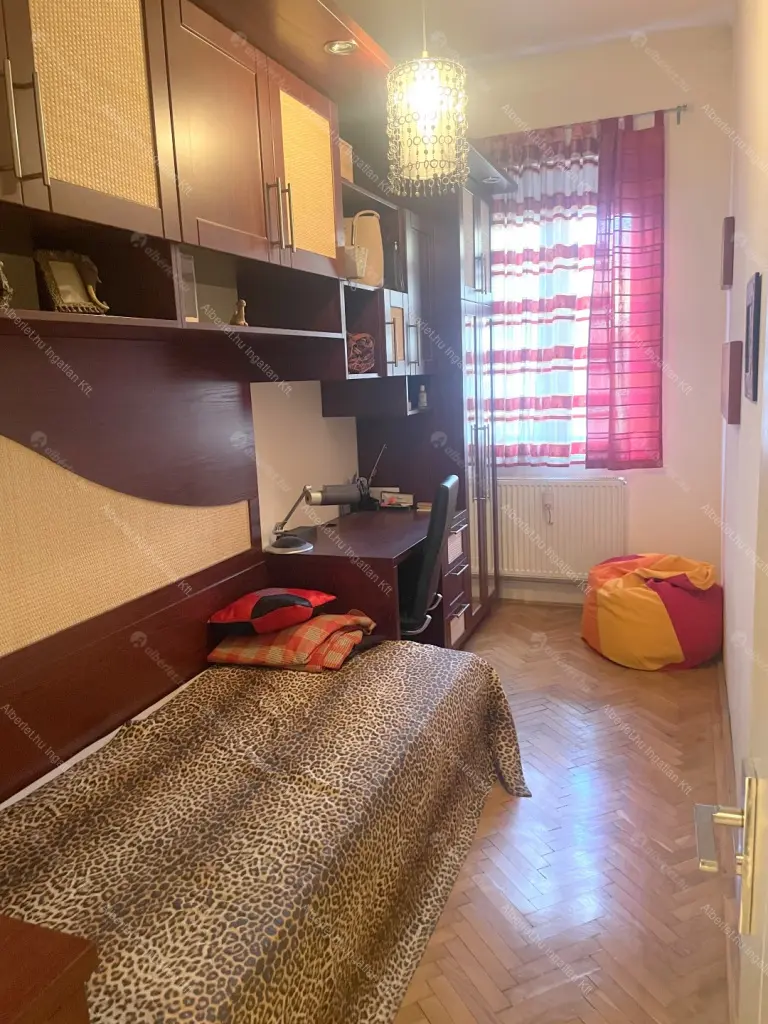 Kiadó albérlet 422000 Ft/hó áron: Budapest, VI. kerület  Hajós utca. Mérete: 75 nm, 3 szobás | Alberlet.hu - 6655610