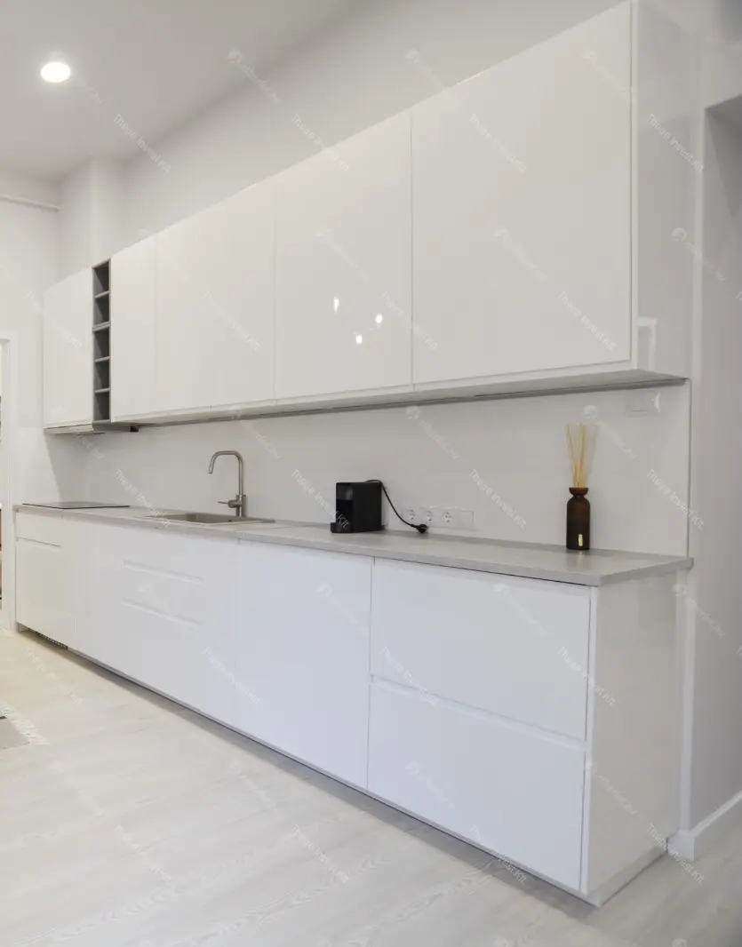 Kiadó albérlet 850000 Ft/hó áron: Budapest, VI. kerület  Hajós utca. Mérete: 93 nm, 3 szobás | Alberlet.hu - 6689707