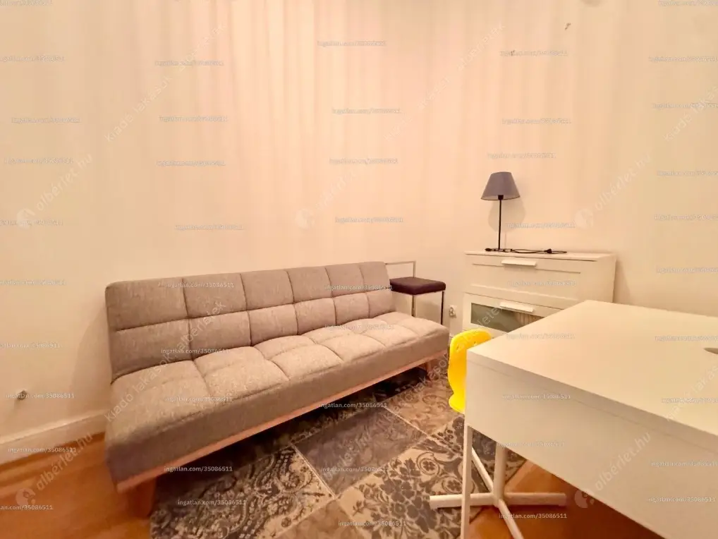 Kiadó albérlet 325000 Ft/hó áron: Budapest, VI. kerület  Hunyadi tér. Mérete: 66 nm, 3 szobás | Alberlet.hu - 6632602