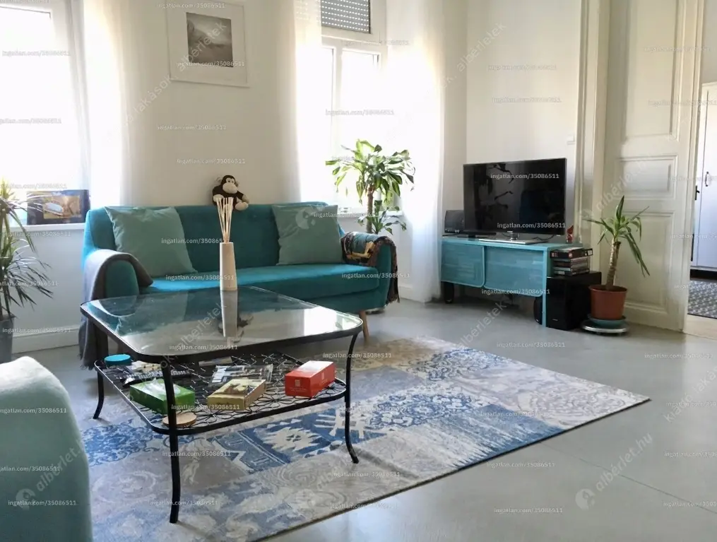 Kiadó albérlet 325000 Ft/hó áron: Budapest, VI. kerület  Hunyadi tér. Mérete: 66 nm, 3 szobás | Alberlet.hu - 6632608