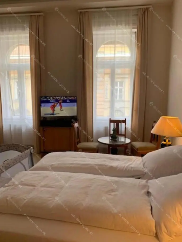 Kiadó albérlet 980000 Ft/hó áron: Budapest, VI. kerület  Izabella utca. Mérete: 134 nm, 4 szobás | Alberlet.hu - 6658447