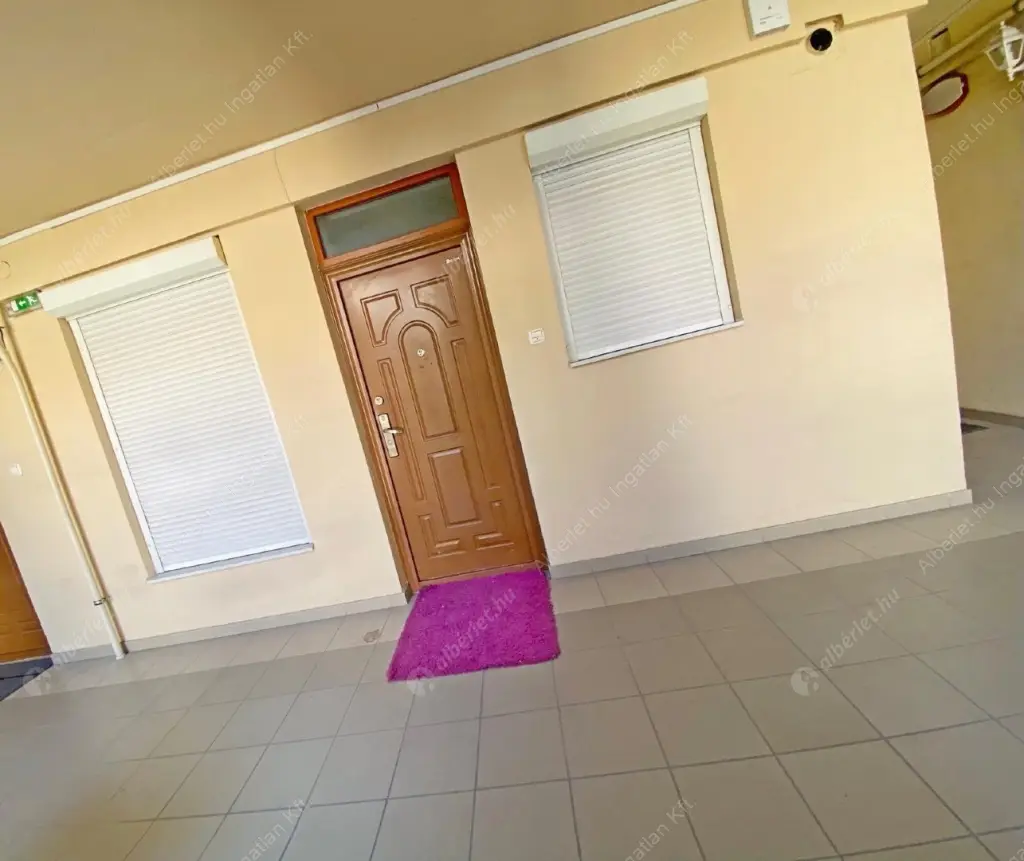 Kiadó albérlet 280000 Ft/hó áron: Budapest, VI. kerület  Izabella utca. Mérete: 62 nm, 1 szobás | Alberlet.hu - 6598071
