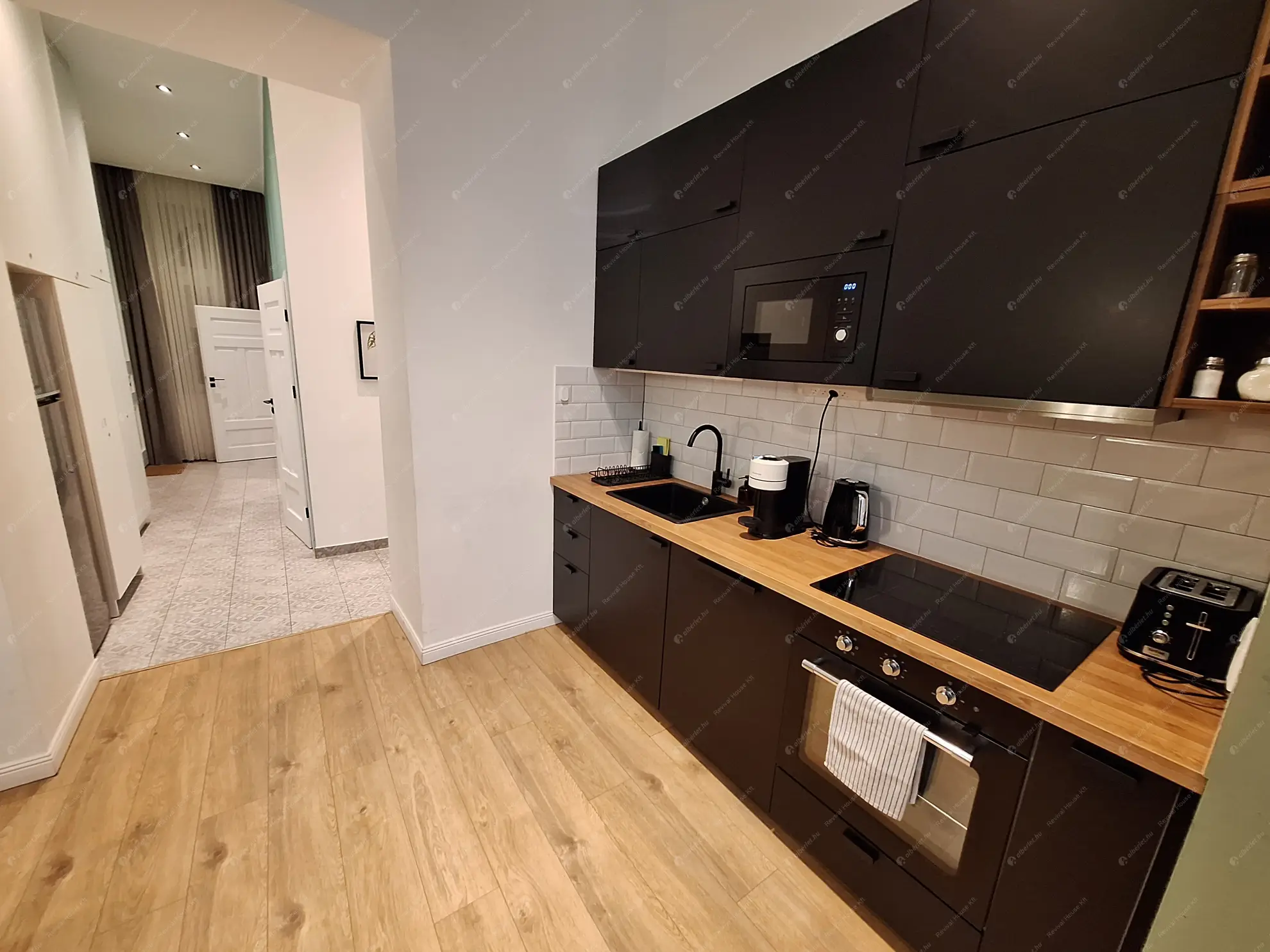 Kiadó albérlet 609000 Ft/hó áron: Budapest, VI. kerület  Izabella utca. Mérete: 90 nm, 4 szobás | Alberlet.hu - 6594344