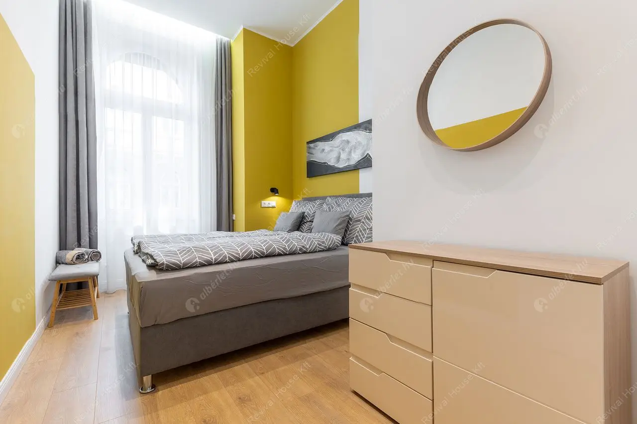 Kiadó albérlet 617000 Ft/hó áron: Budapest, VI. kerület  Izabella utca. Mérete: 90 nm, 4 szobás | Alberlet.hu - 6601312