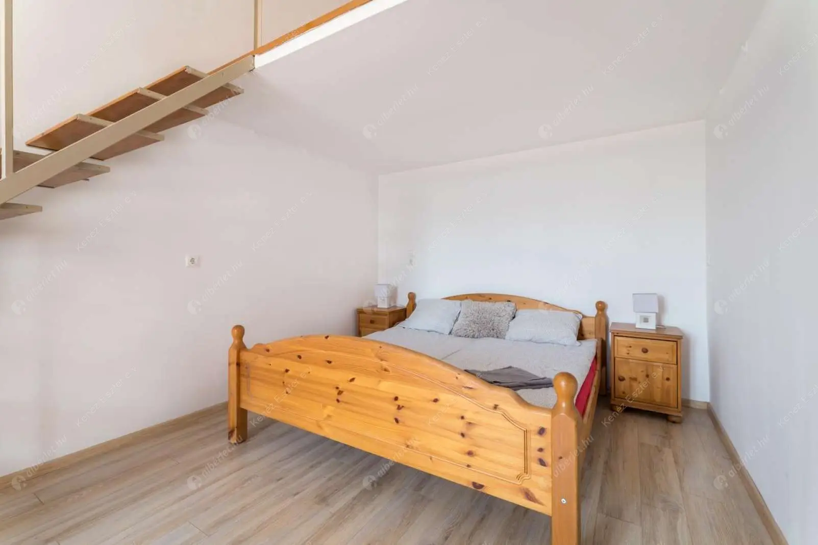 Kiadó albérlet 630000 Ft/hó áron: Budapest, VI. kerület  Jókai utca. Mérete: 105 nm, 3 szobás | Alberlet.hu - 6490509