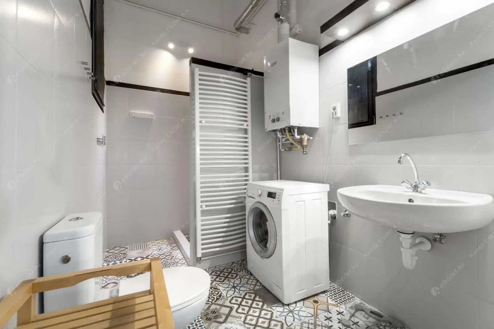 Kiadó albérlet 630000 Ft/hó áron: Budapest, VI. kerület  Jókai utca. Mérete: 105 nm, 3 szobás | Alberlet.hu - 6490512