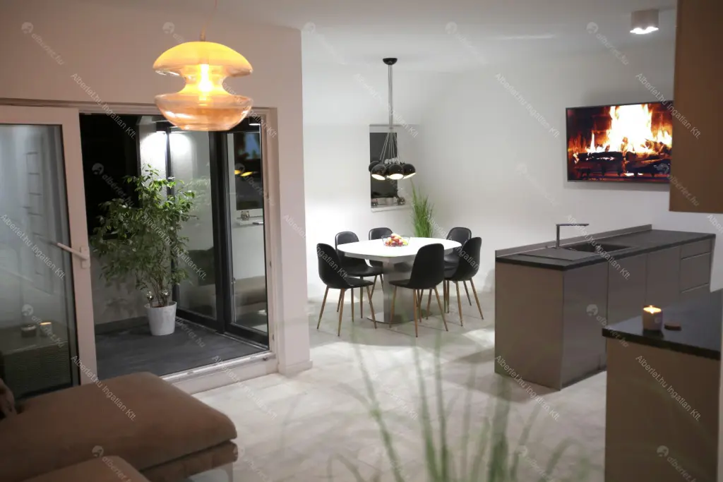 Kiadó albérlet 1516000 Ft/hó áron: Budapest, VI. kerület  Jókai utca. Mérete: 136 nm, 4 szobás | Alberlet.hu - 6660401