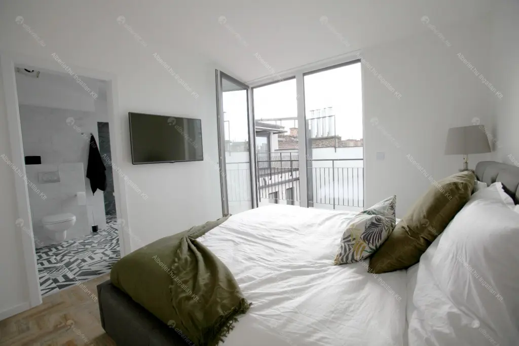 Kiadó albérlet 1516000 Ft/hó áron: Budapest, VI. kerület  Jókai utca. Mérete: 136 nm, 4 szobás | Alberlet.hu - 6660406