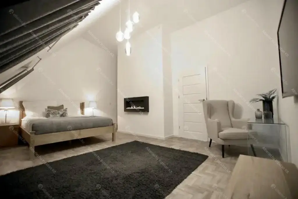 Kiadó albérlet 1516000 Ft/hó áron: Budapest, VI. kerület  Jókai utca. Mérete: 136 nm, 4 szobás | Alberlet.hu - 6660419