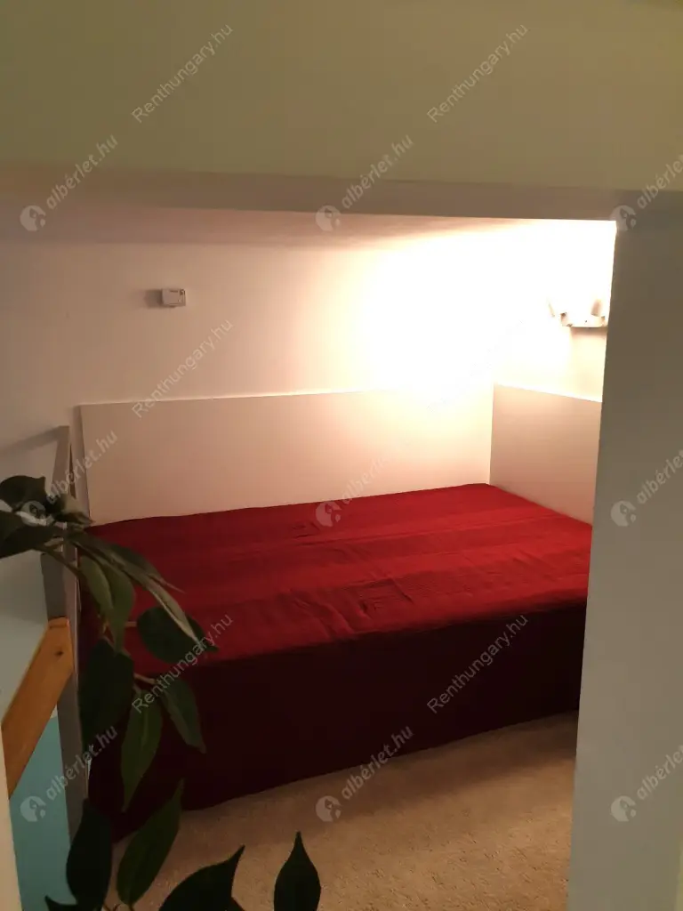Kiadó albérlet 200000 Ft/hó áron: Budapest, VI. kerület  Jókai utca. Mérete: 26 nm, 1 szobás | Alberlet.hu - 6609902