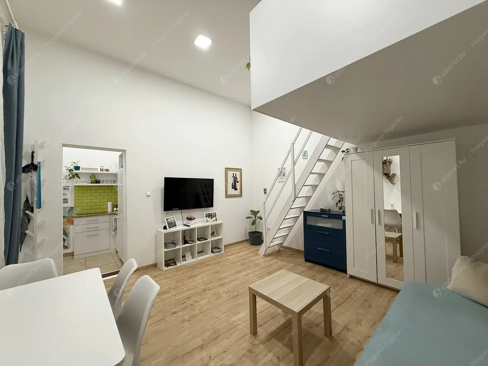 Kiadó albérlet 230000 Ft/hó áron: Budapest, VI. kerület  Jókai utca. Mérete: 31 nm, 1 szobás | Alberlet.hu - 6602525