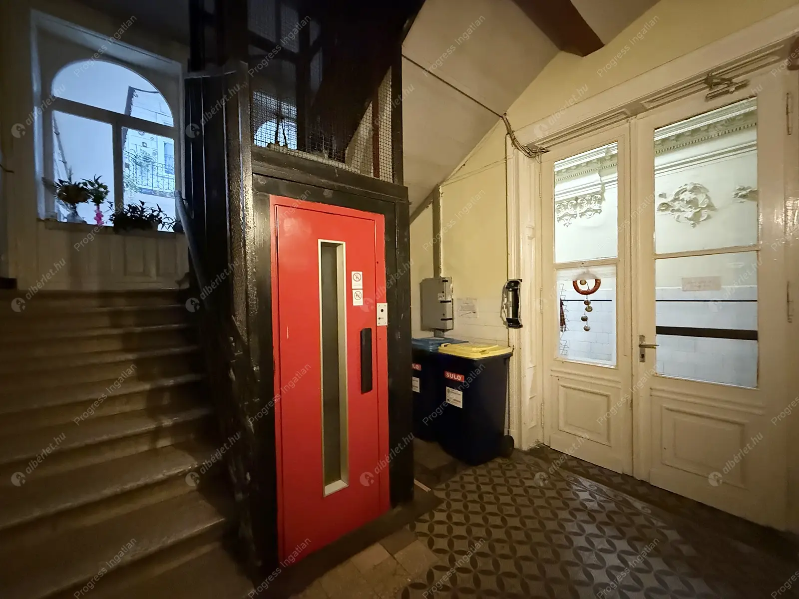 Kiadó albérlet 230000 Ft/hó áron: Budapest, VI. kerület  Jókai utca. Mérete: 31 nm, 1 szobás | Alberlet.hu - 6630995