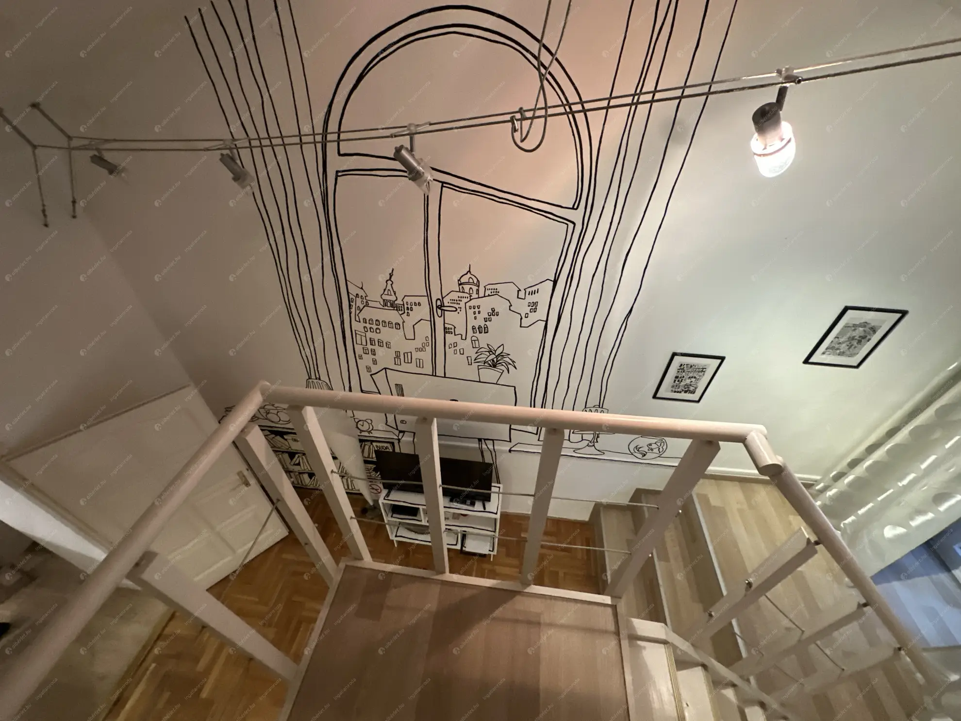 Kiadó albérlet 270000 Ft/hó áron: Budapest, VI. kerület  Jókai utca. Mérete: 46 nm, 1 szobás | Alberlet.hu - 6627287