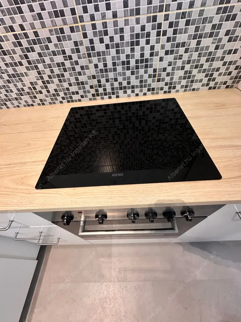 Kiadó albérlet 270000 Ft/hó áron: Budapest, VI. kerület  Jókai utca. Mérete: 50 nm, 2 szobás | Alberlet.hu - 6603130