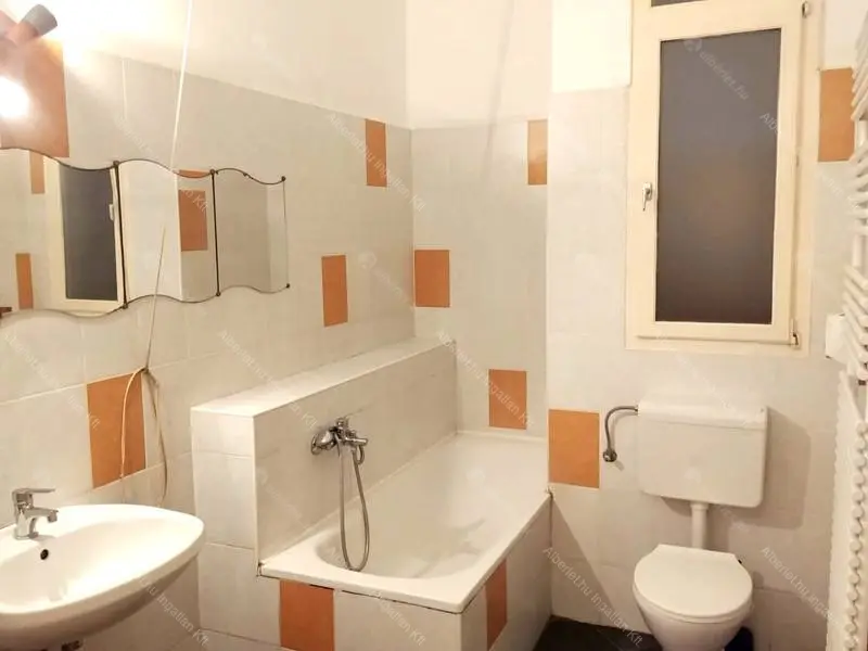 Kiadó albérlet 250000 Ft/hó áron: Budapest, VI. kerület  Jókai utca. Mérete: 50 nm, 2 szobás | Alberlet.hu - 6660800