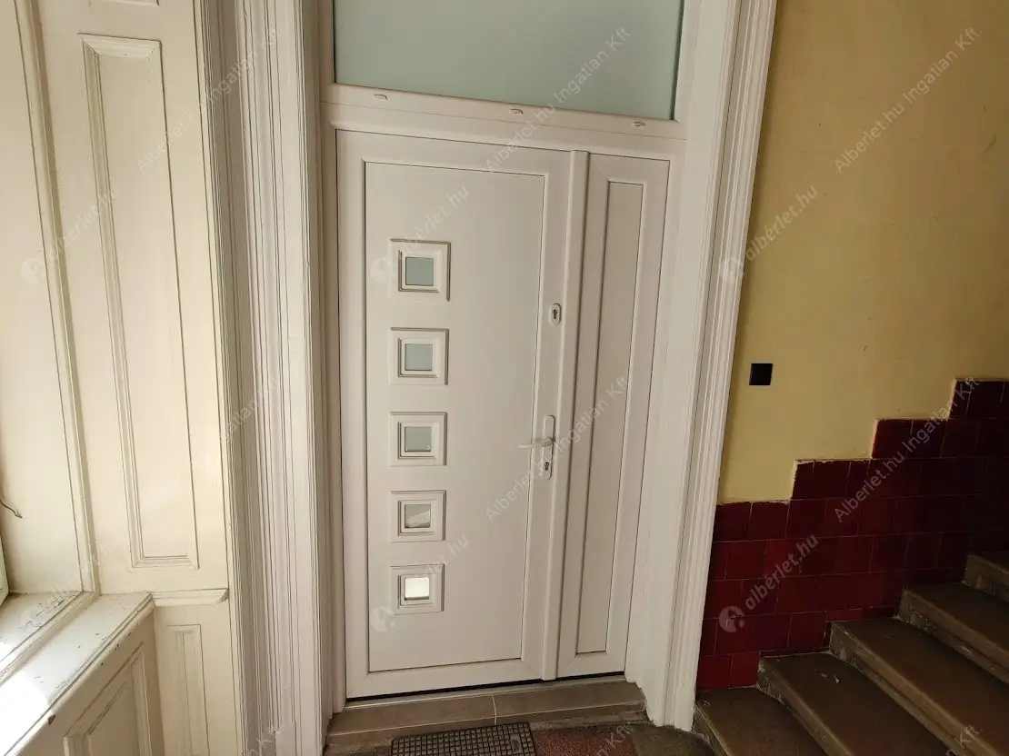 Kiadó albérlet 369000 Ft/hó áron: Budapest, VI. kerület  Jókai utca. Mérete: 60 nm, 3 szobás | Alberlet.hu - 5378692