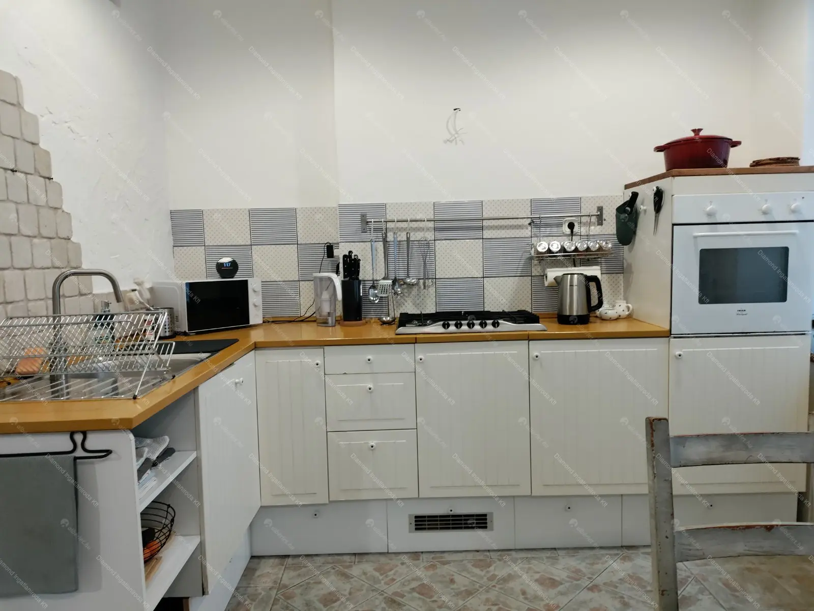 Kiadó albérlet 430000 Ft/hó áron: Budapest, VI. kerület  Jókai utca. Mérete: 95 nm, 3 szobás | Alberlet.hu - 6669238