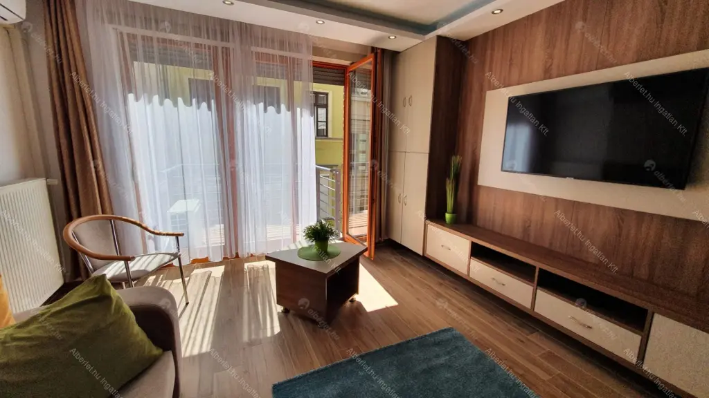 Kiadó albérlet 350000 Ft/hó áron: Budapest, VI. kerület  Káldy Gyula utca. Mérete: 47 nm, 2 szobás | Alberlet.hu - 6701177