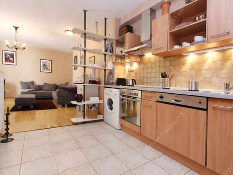 Kiadó albérlet 340000 Ft/hó áron: Budapest, VI. kerület  Káldy Gyula utca. Mérete: 51 nm, 2 szobás | Alberlet.hu - 6620889