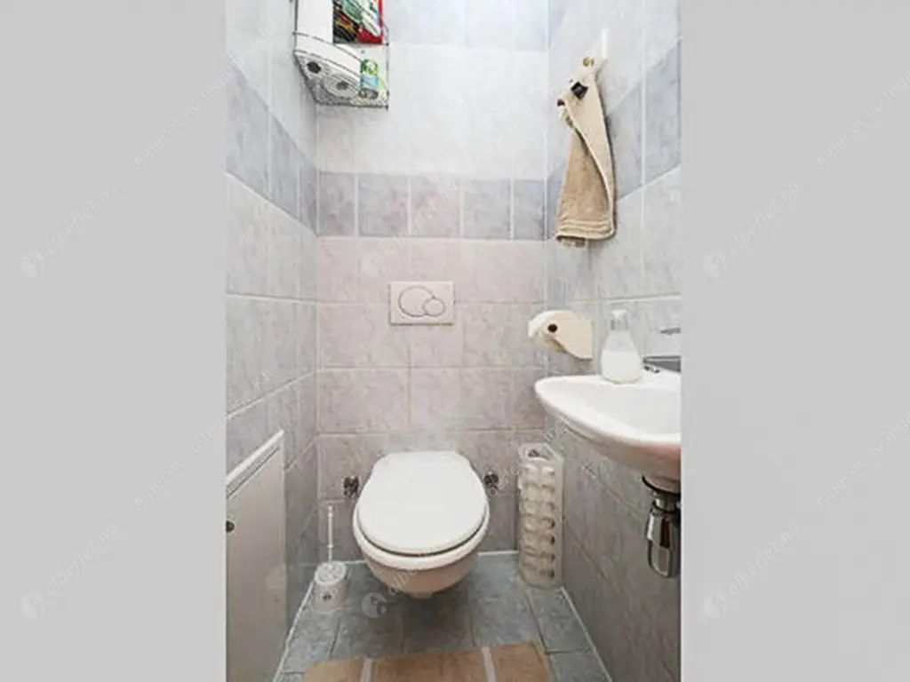 Kiadó albérlet 340000 Ft/hó áron: Budapest, VI. kerület  Káldy Gyula utca. Mérete: 51 nm, 2 szobás | Alberlet.hu - 6628887