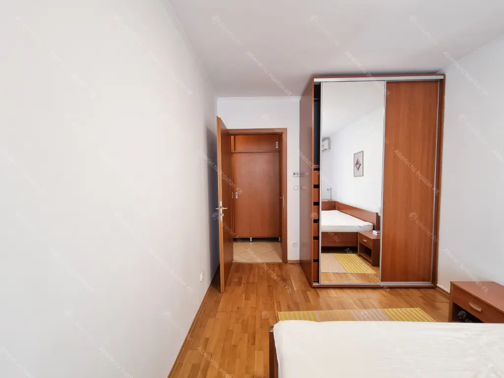 Kiadó albérlet 320000 Ft/hó áron: Budapest, VI. kerület  Káldy Gyula utca. Mérete: 54 nm, 2 szobás | Alberlet.hu - 6686499