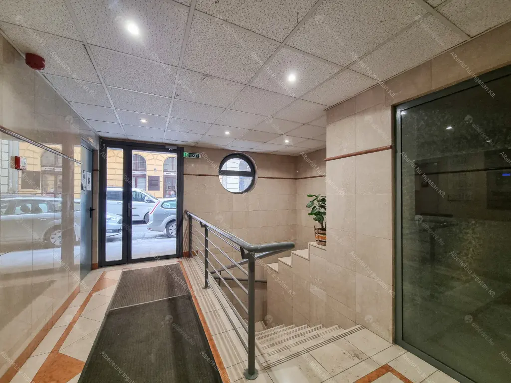 Kiadó albérlet 320000 Ft/hó áron: Budapest, VI. kerület  Káldy Gyula utca. Mérete: 54 nm, 2 szobás | Alberlet.hu - 6686508